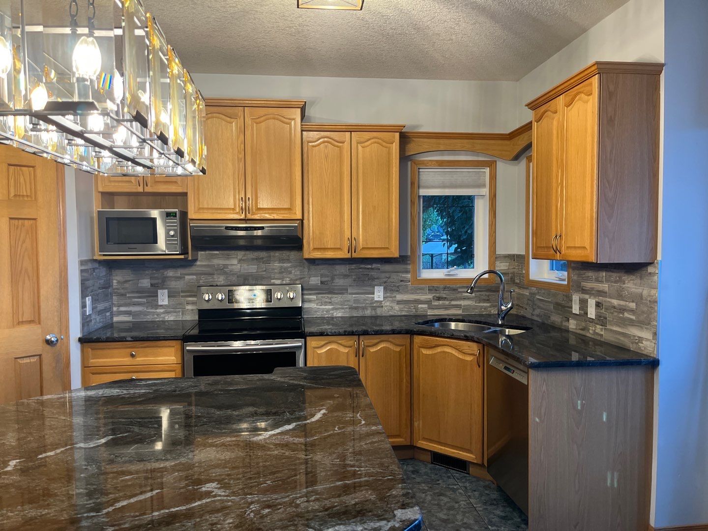 Yellow Oak Kitchen Repainted Grey before 14