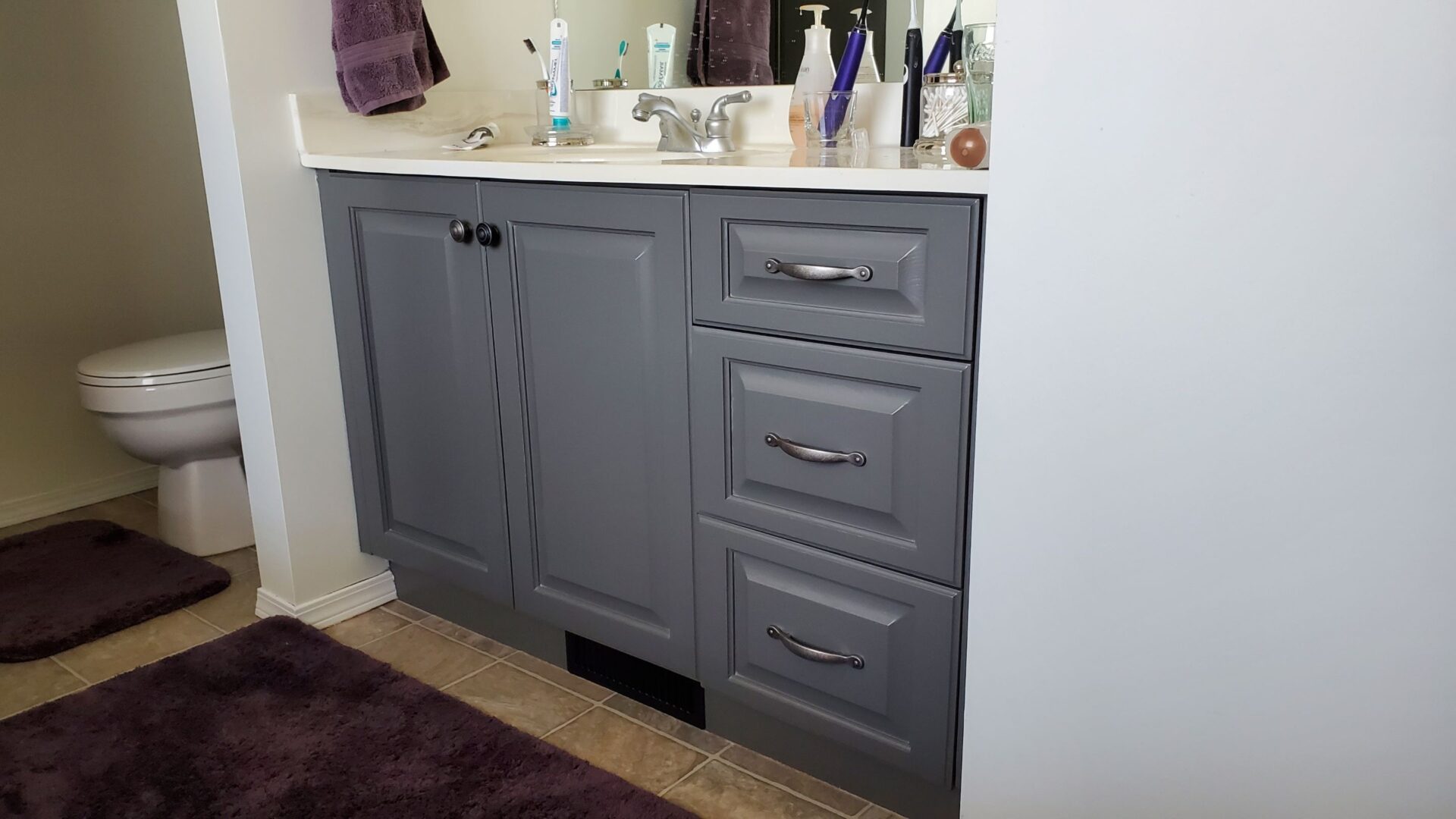 painted oak cabinets after 4